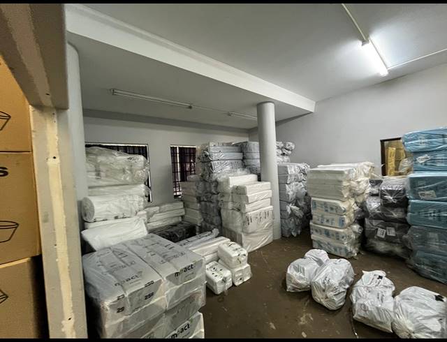 1,035M² WAREHOUSE TO LET IN ELSIES RIVER INDUSTRIAL